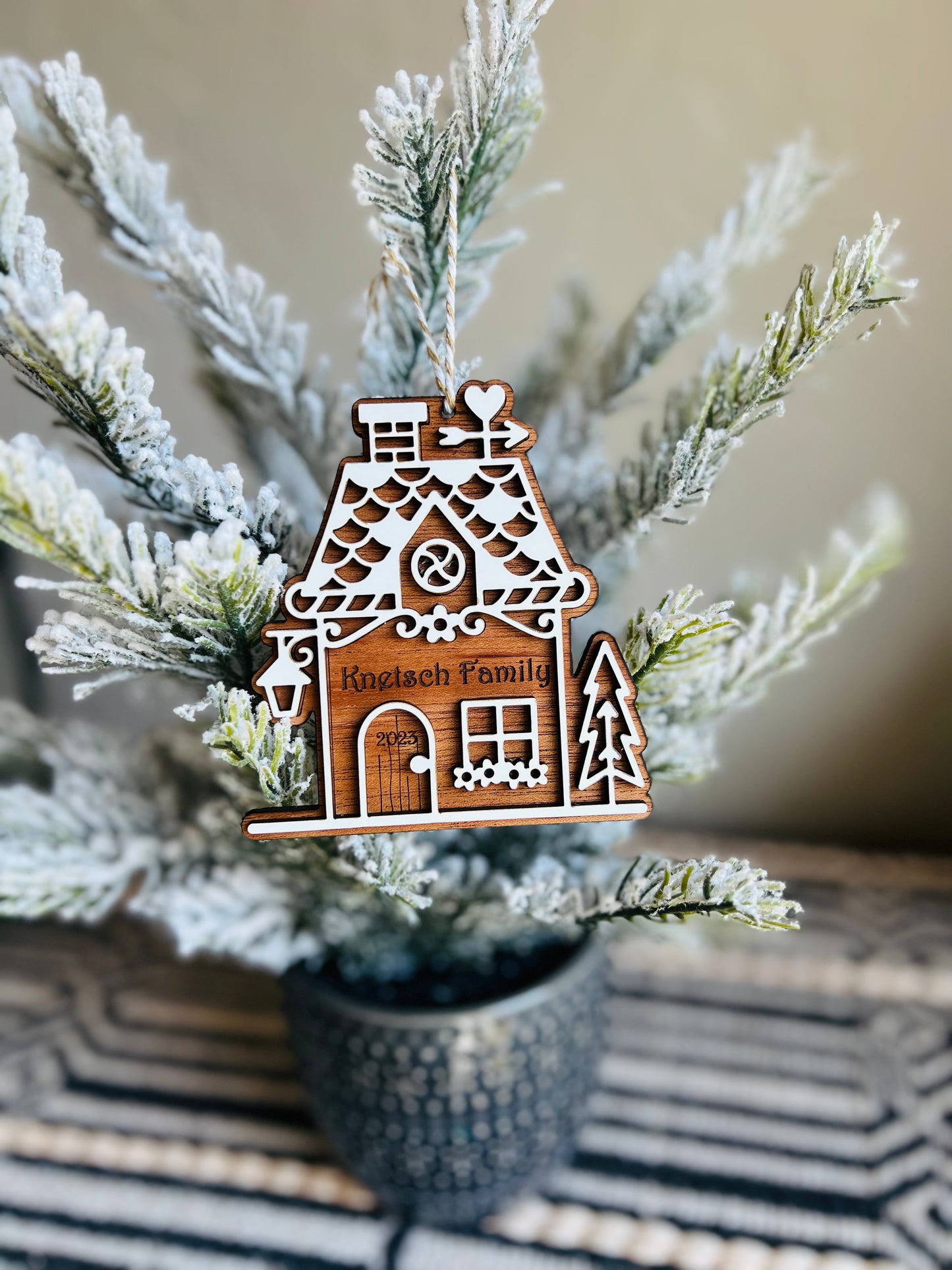 Christmas Ornament-Gingerbread House Custom Family Name