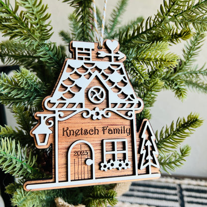 Christmas Ornament-Gingerbread House Custom Family Name